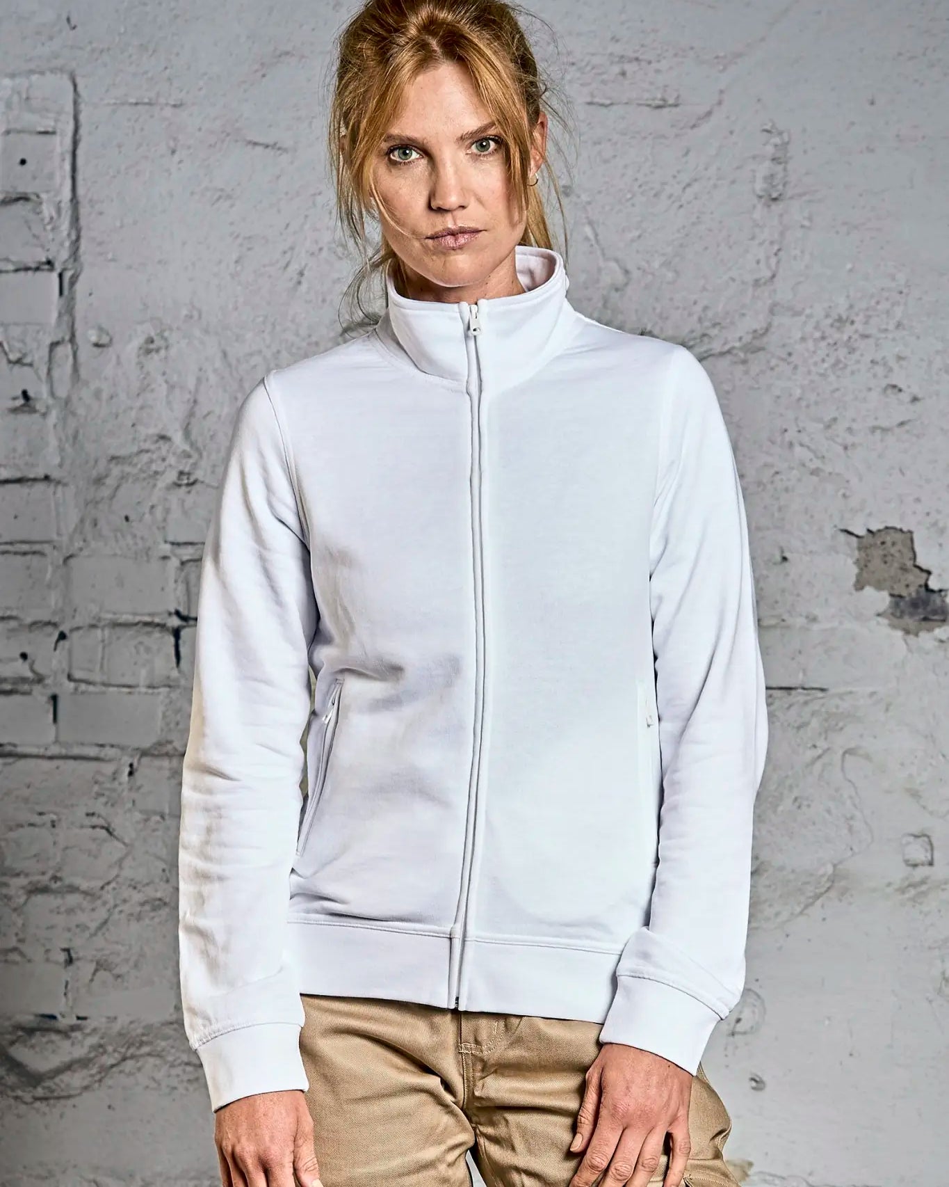 2597f14d0514ca03c5570eb5bf250f55