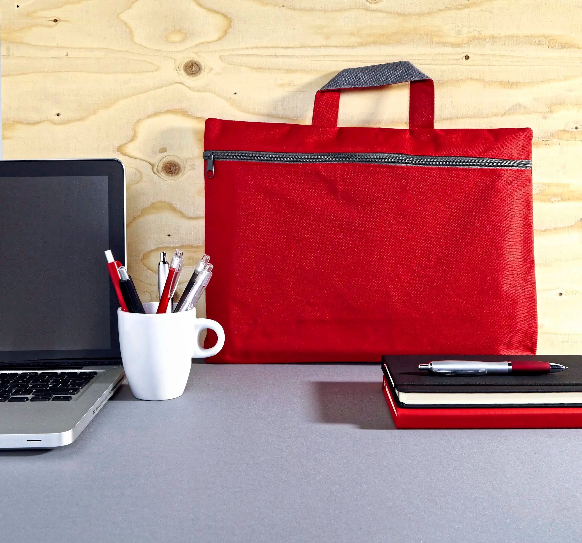 4568be634dd2b9fbec7d47843d24ef82