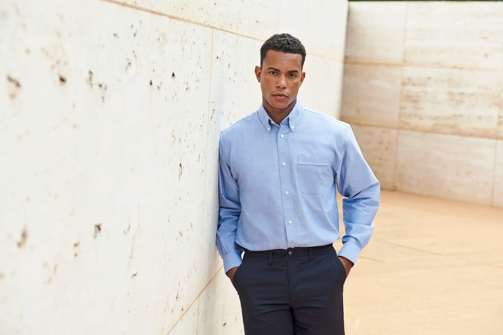 all-groups Men's Classic Long Sleeved Oxford Shirt