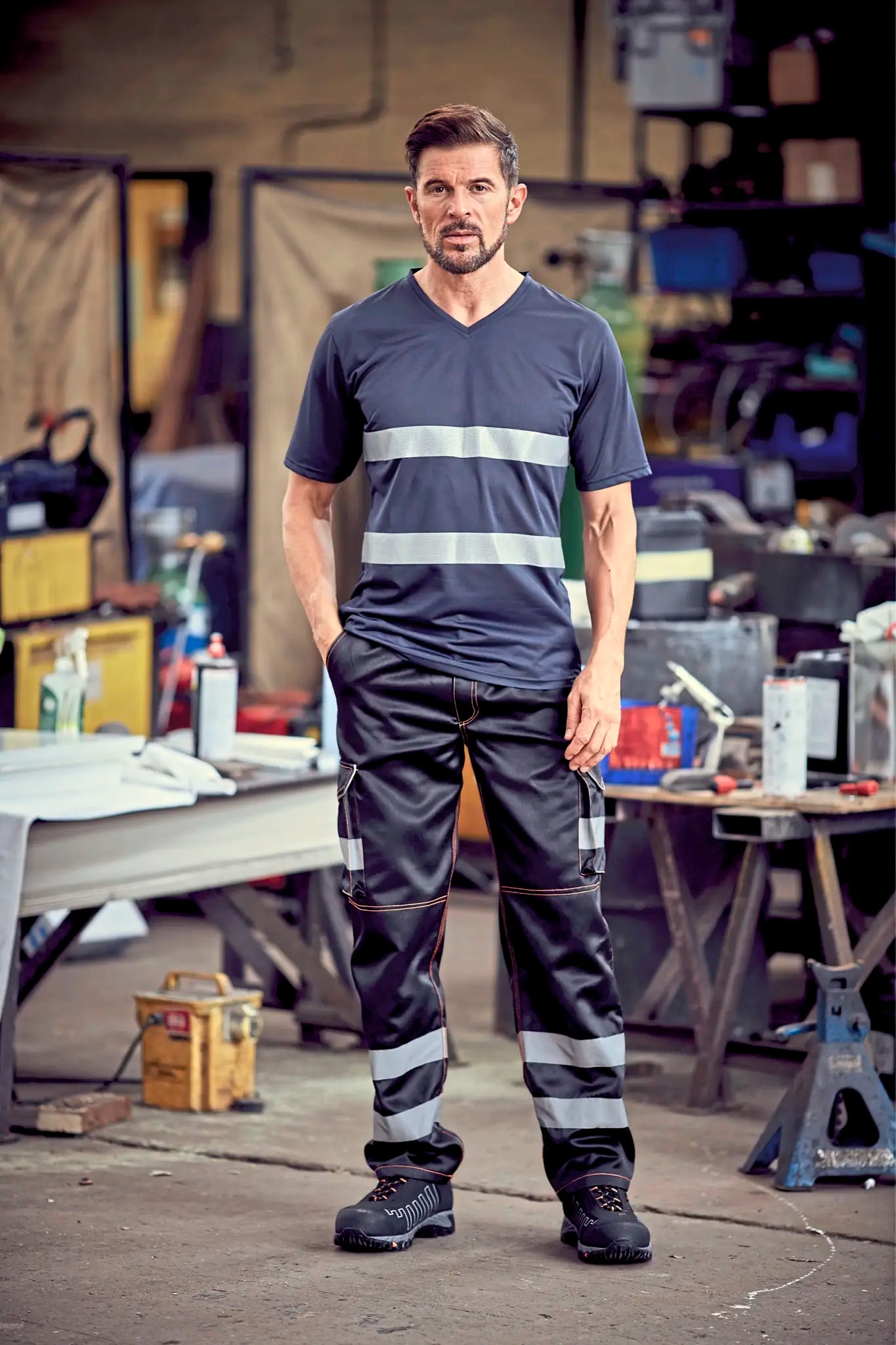 all-groups Men's Hi Vis Top Cool Super Light V Neck T-Shirt