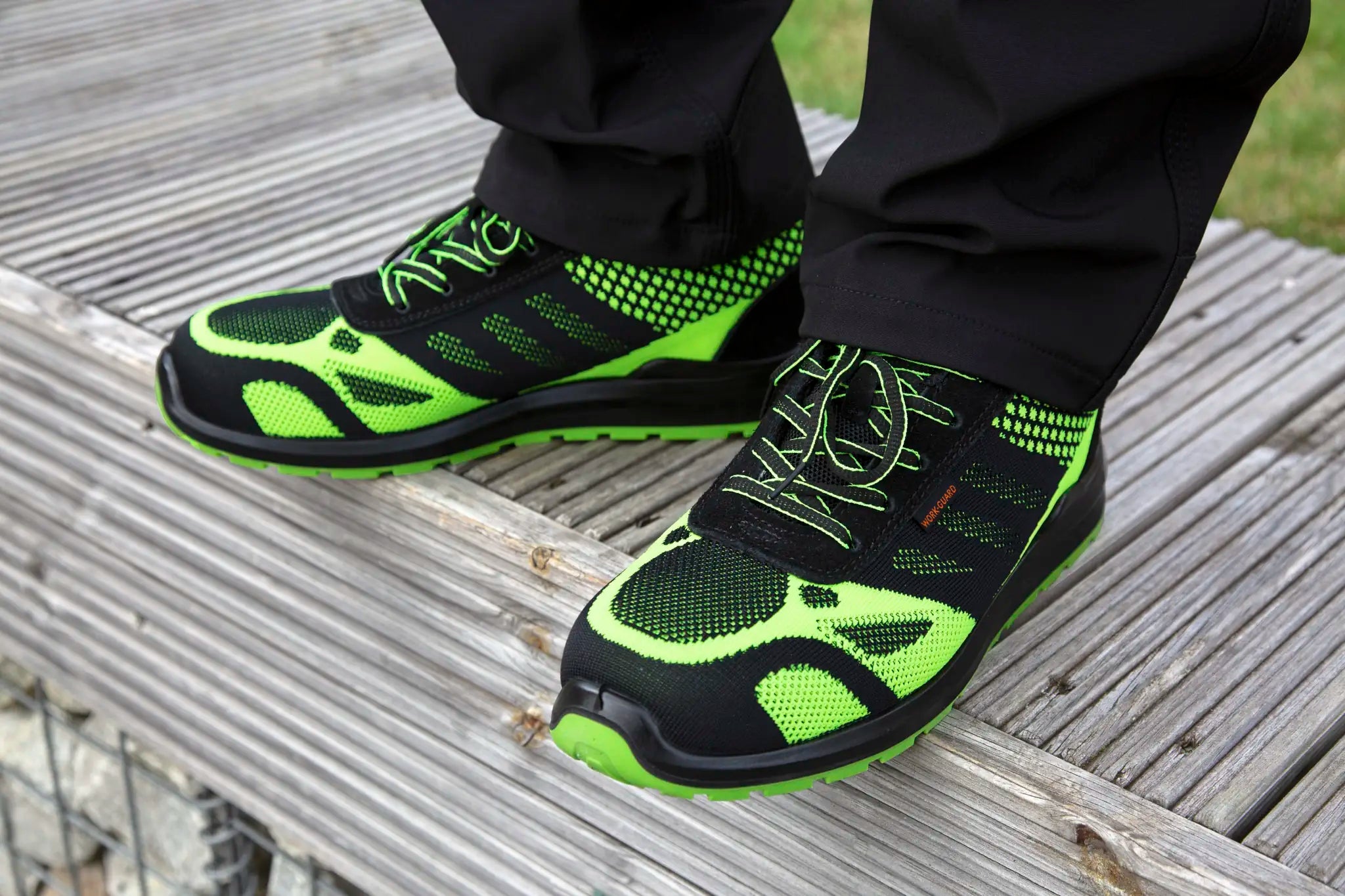 4c092fe8a72a5a8881d38882d0e2f96e